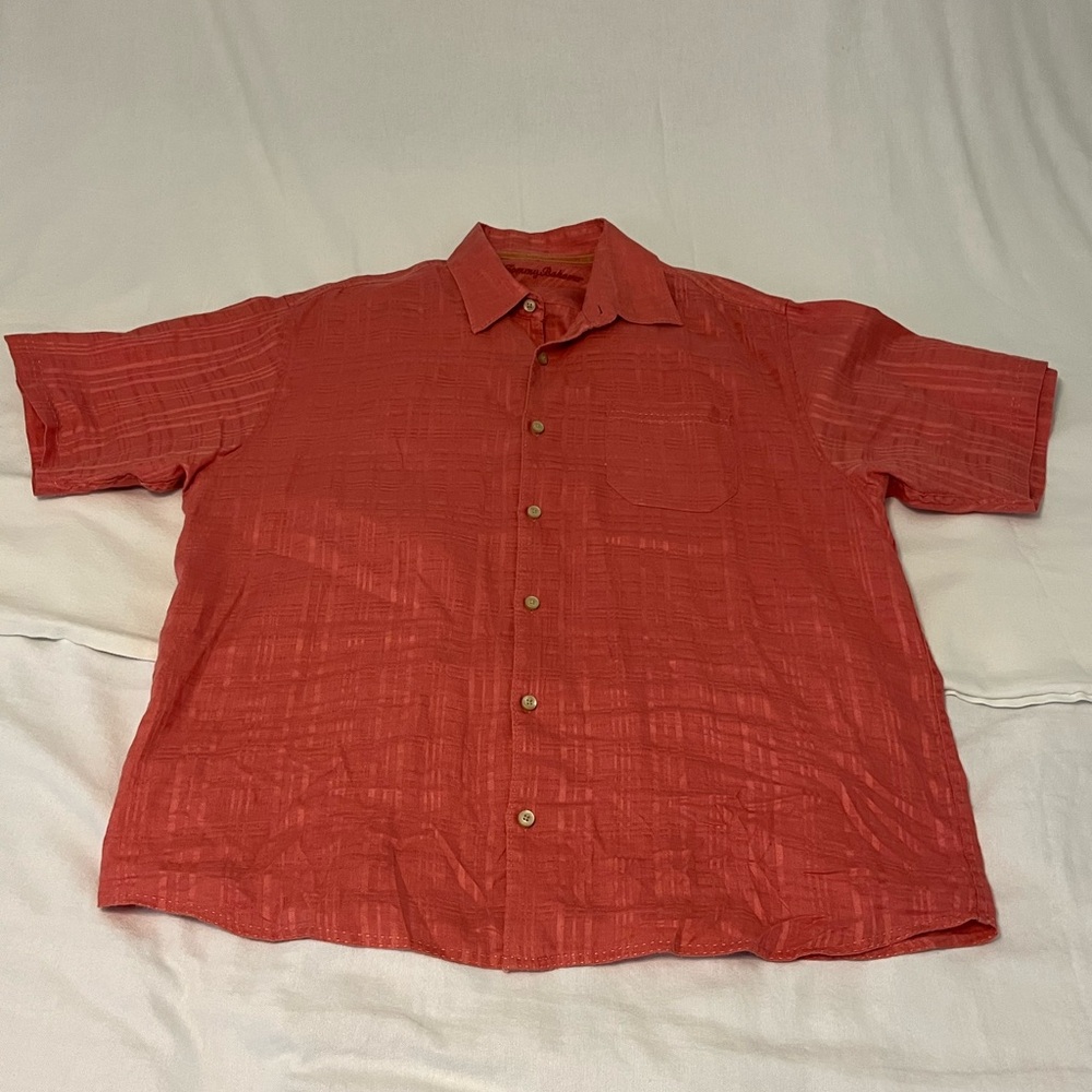 Tommy Bahama Mens Short Sleeve Coral Color Linen Shirt Size XL Has Chest Pocket